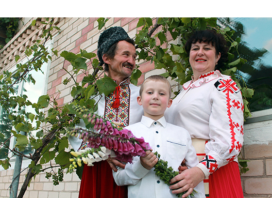 Алексей Вечерний с супругой Натальей и сыном Богданом