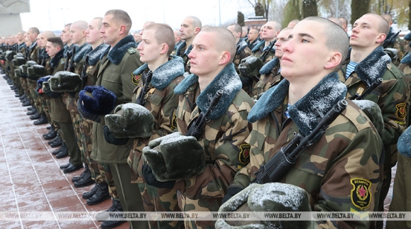 Субботин на церемонии военной присяги в Витебске: патриотизм - в нашем характере