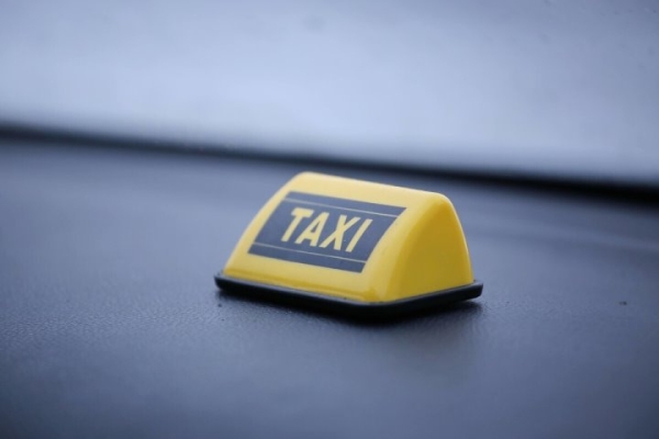 «Чистыми выходит 10 тысяч злотых в месяц»: белорус рассказал о работе таксистом в Белостоке