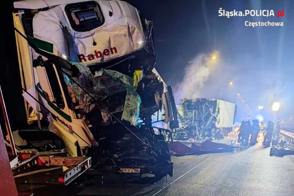 В Польше столкнулись сразу пять фур – погиб водитель-белорус