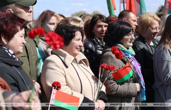 "Это было самое тяжелое решение". О чем Лукашенко признался жителям чернобыльских районов