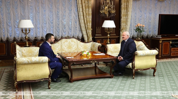 Лукашенко предлагает Донецку помощь Беларуси в восстановлении и нормализации жизни людей