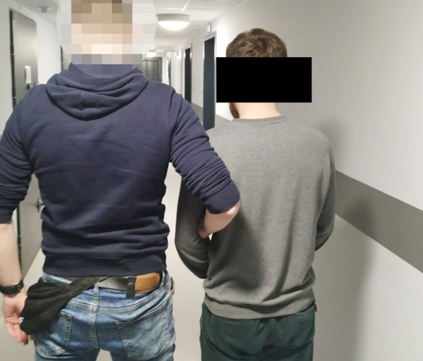 В Варшаве за кражу из фургона и наркотики задержан белорус