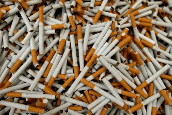 Курильщикам приготовиться: с 1 января подорожают более ста видов сигарет