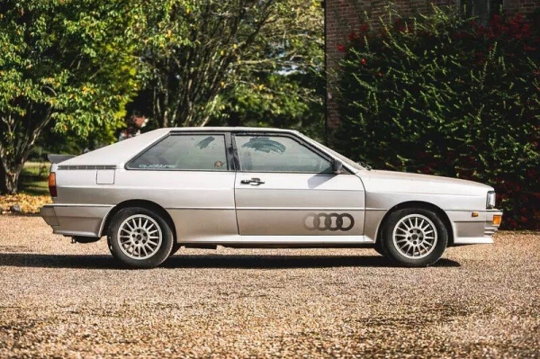 Audi Quattro 1984 года, который 39 лет простоял в гараже, выставили на продажу
